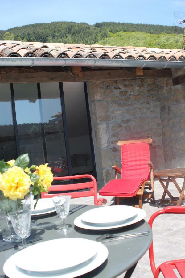 Bed and Breakfast La Demeure Des Maitres Chirols Екстер'єр фото
