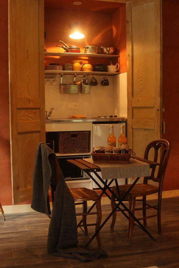 Bed and Breakfast La Demeure Des Maitres Chirols Екстер'єр фото